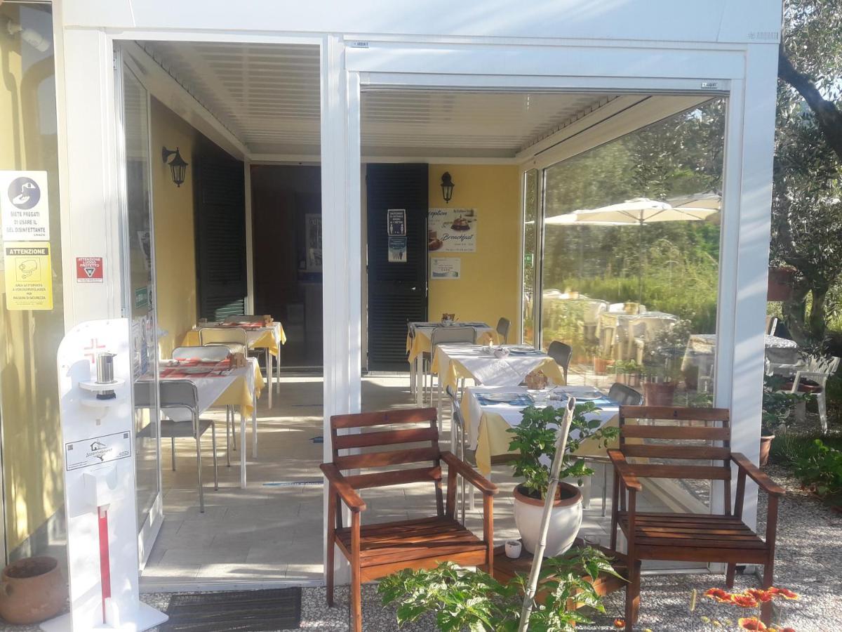 Agriturismo La Collina Verde レヴァント エクステリア 写真
