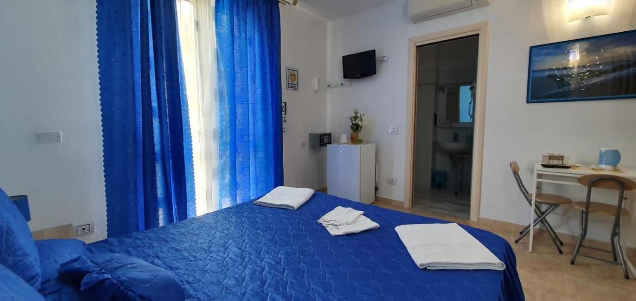 Agriturismo La Collina Verde レヴァント エクステリア 写真